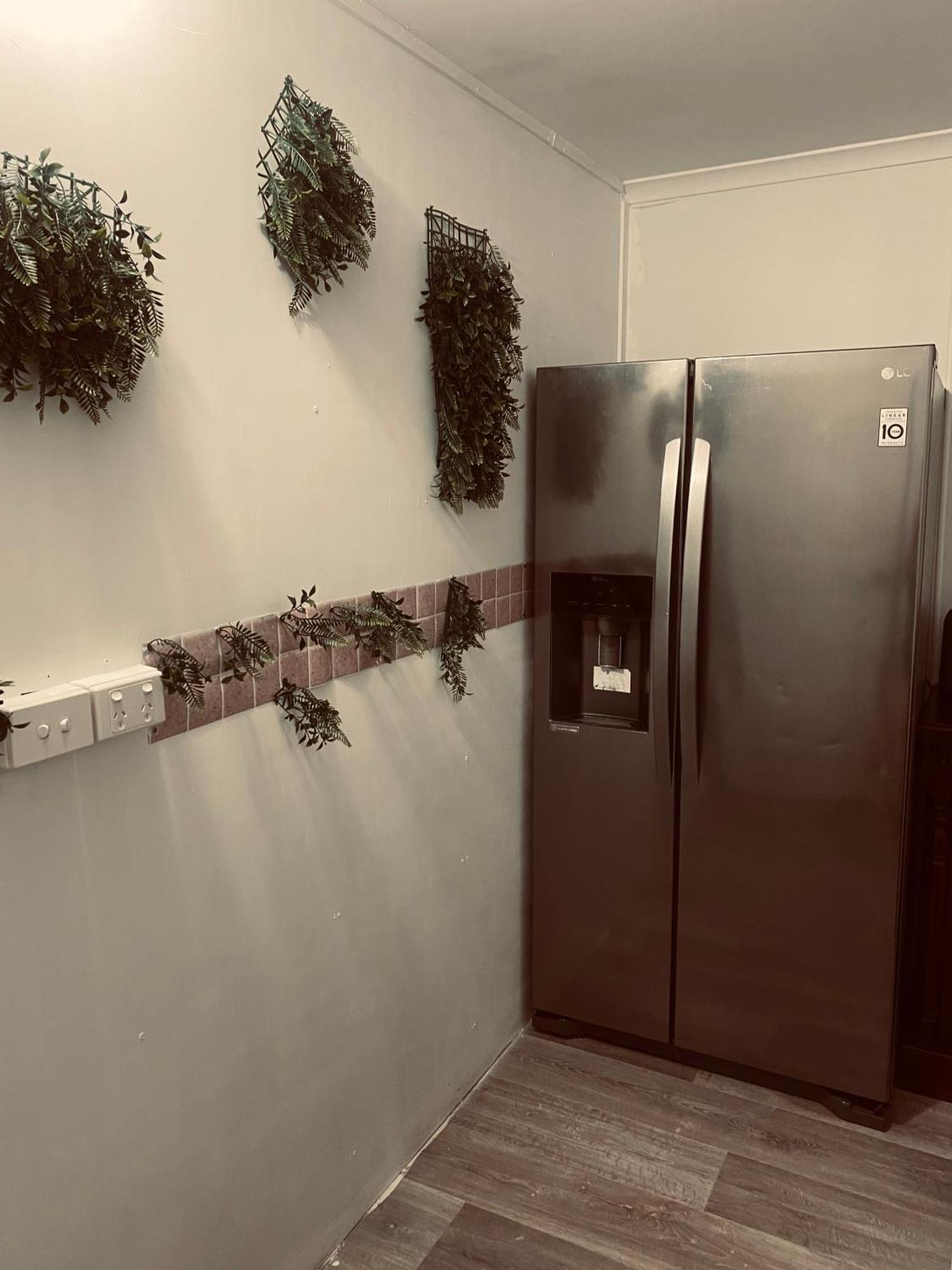 Yny Guest House Waterford Ngoại thất bức ảnh