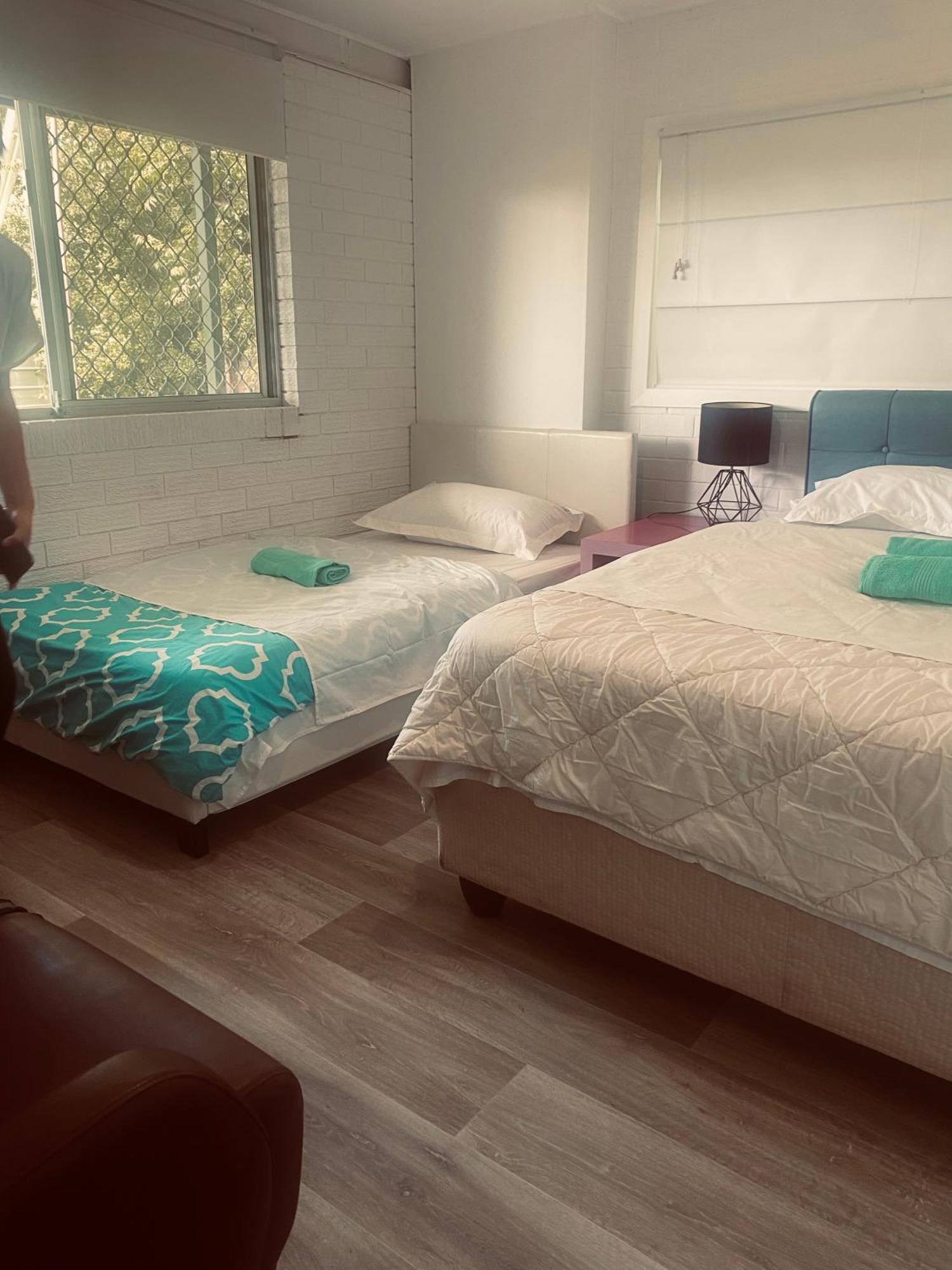 Yny Guest House Waterford Ngoại thất bức ảnh